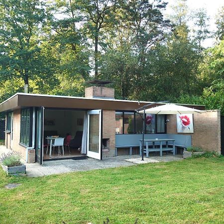 Zonnige Vrijstaande Bungalow In Prachtige Omgeving! Rekem Exterior foto