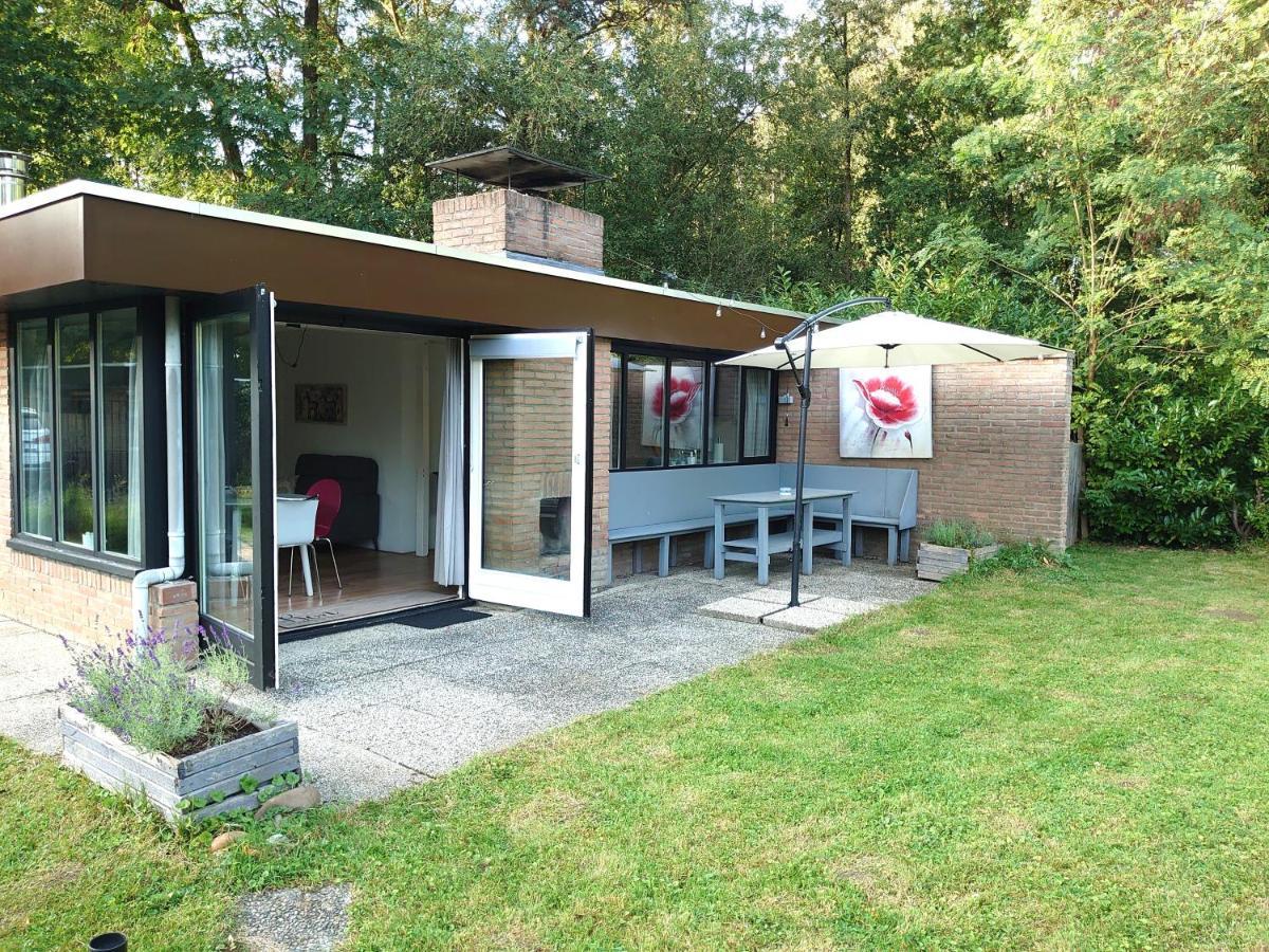 Zonnige Vrijstaande Bungalow In Prachtige Omgeving! Rekem Exterior foto